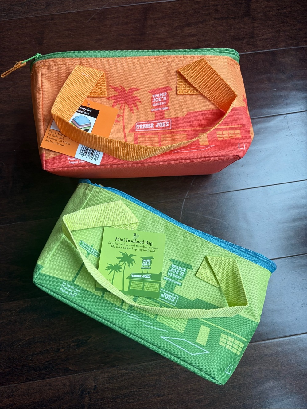 2x Trader Joe's Mini Insulated Bags - Orange and green ( 2 per order )